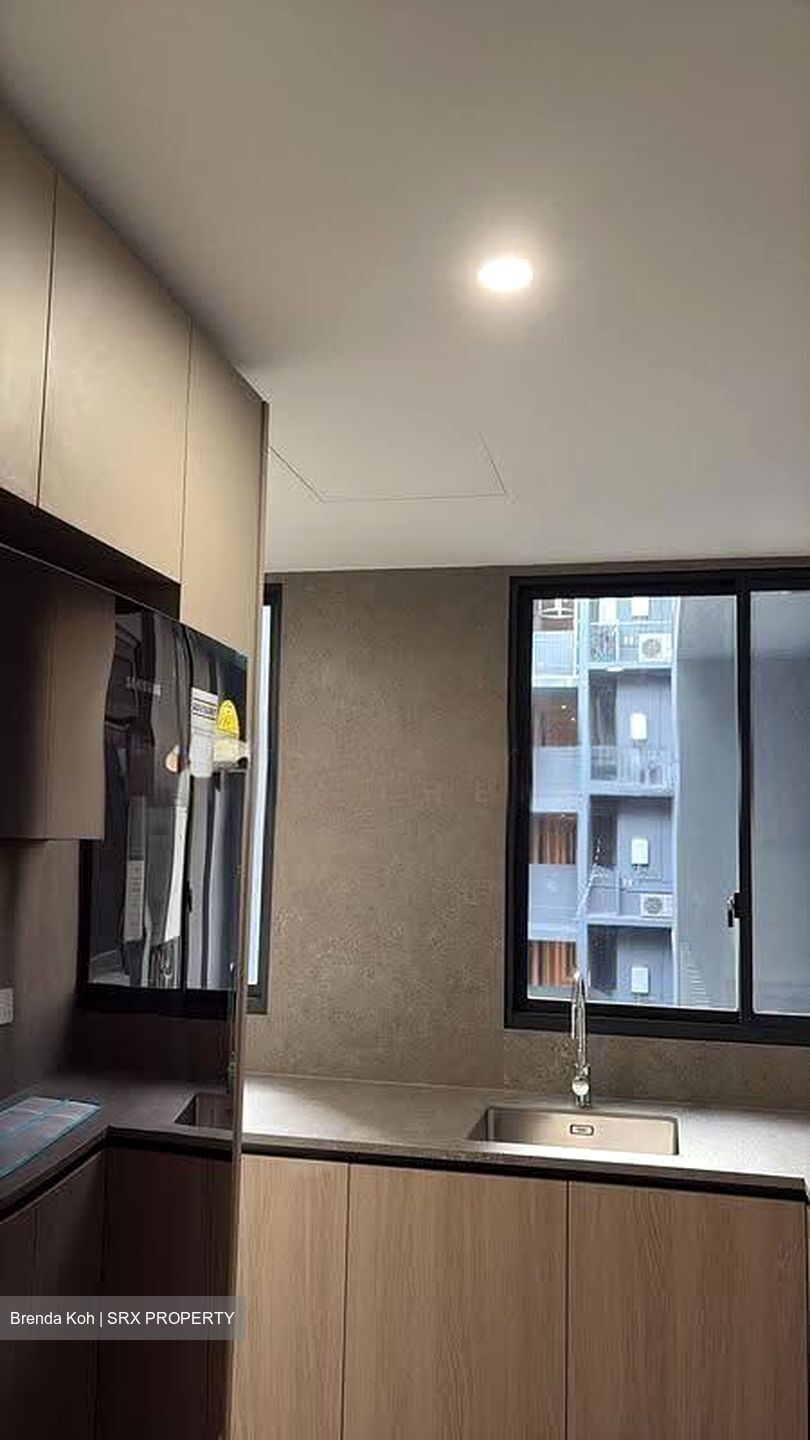 KI Residences at Brookvale (D21), Condominium #624103111
